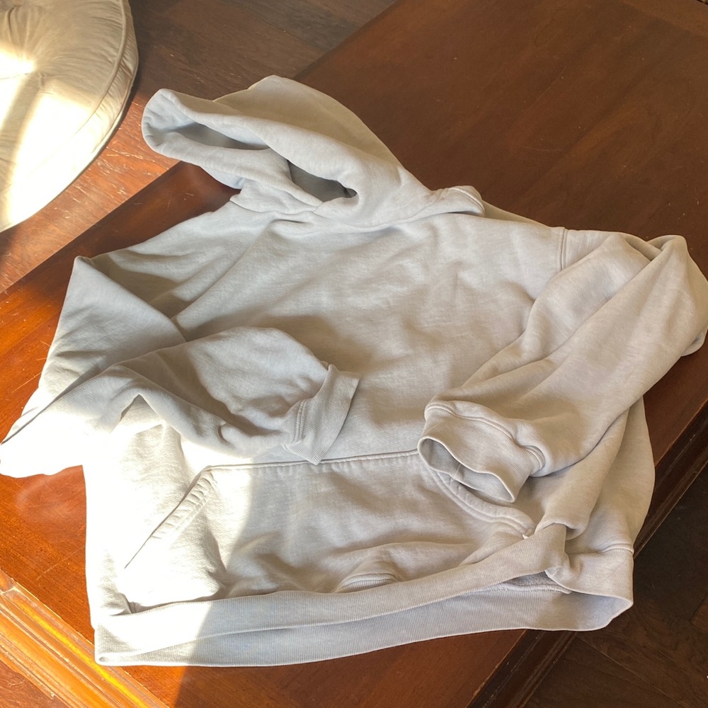 Akimbo Gray Hoodie